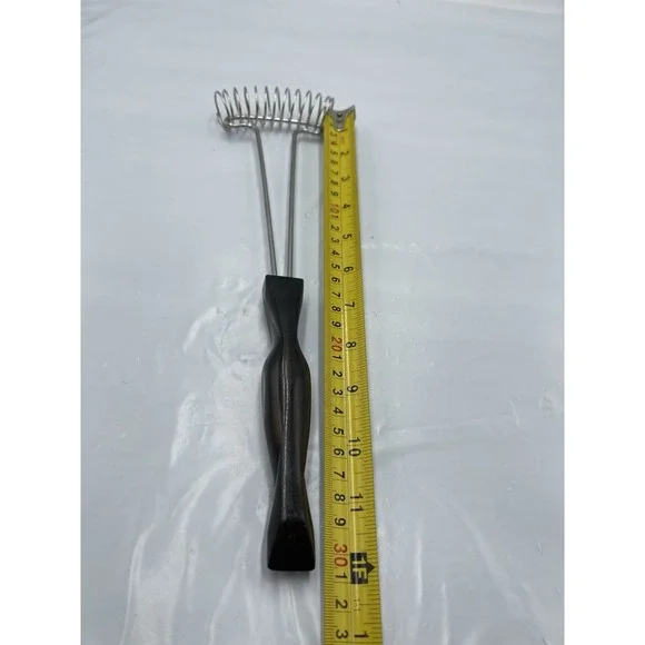 Cutco Model 1714 Mix-Stir with a Dark Classic Handle - Picture 7 of 9